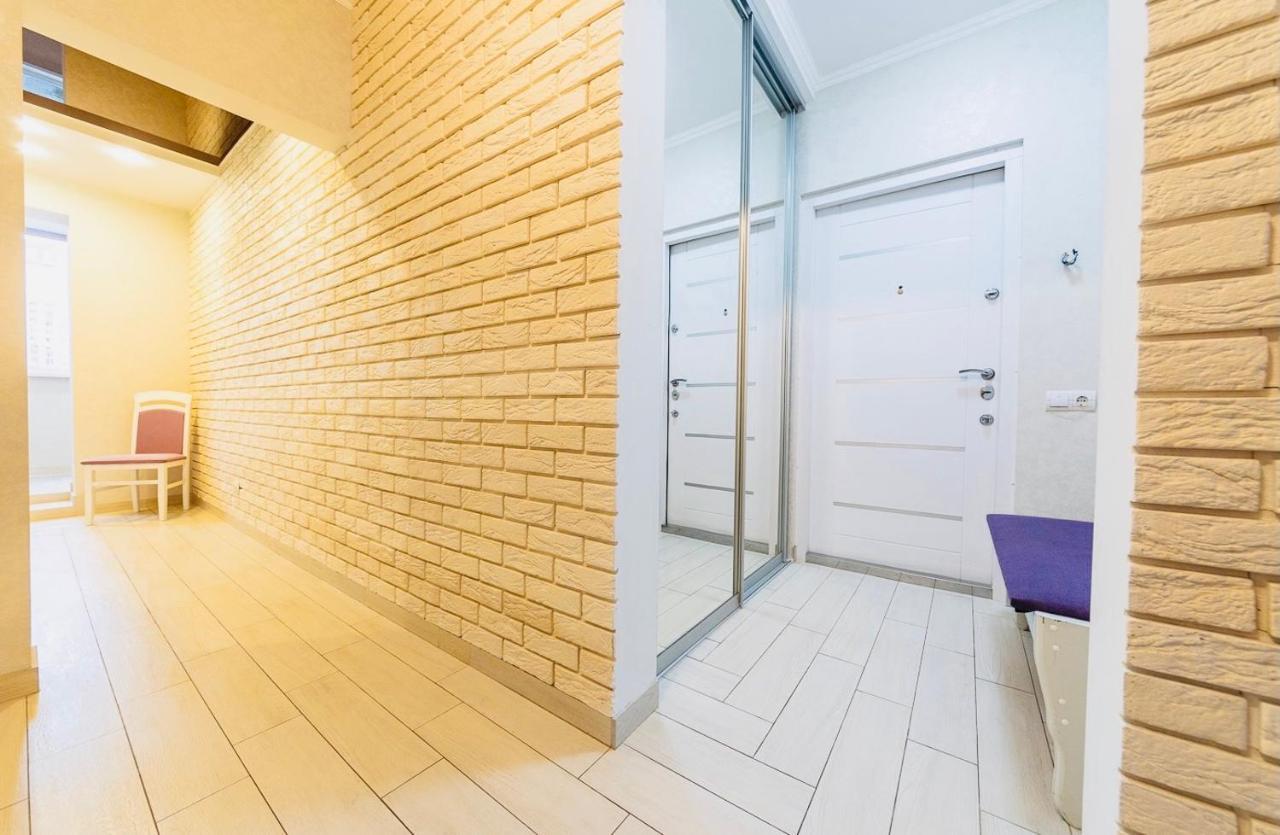 Апартаменты Класса Люкс На Елизаветы Чавдар 34 Kiev Exterior foto
